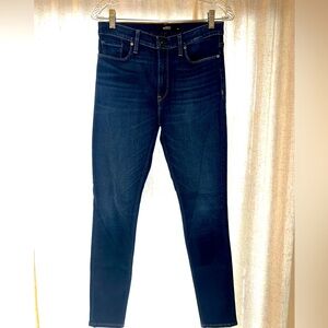 Hudson Jeans Barbara High-Rise Super Skinny Jean | Size 28